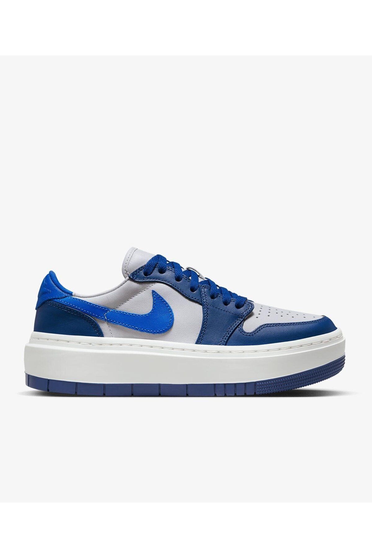 اسنیکر آدیداس Nike با کد DH7004-400
