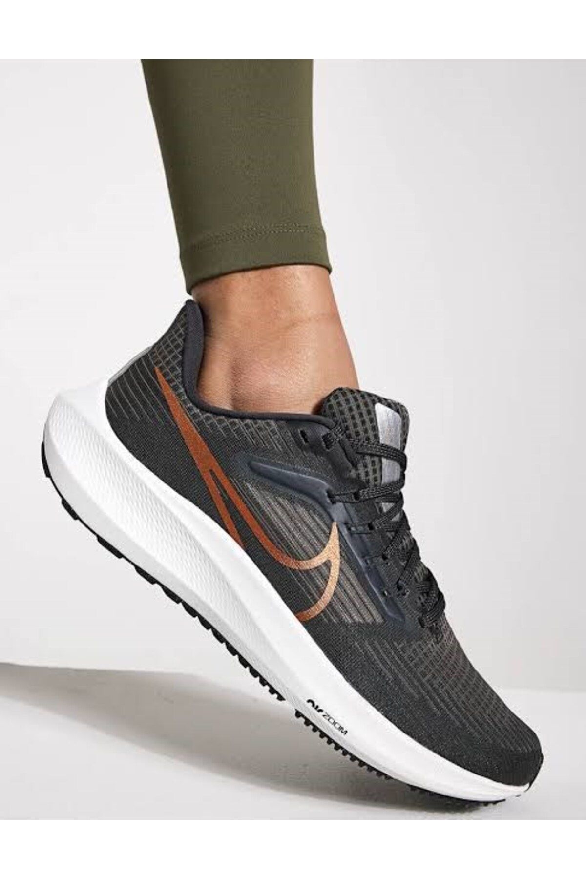 اسنیکر آدیداس Nike با کد PRA-10942470-166807