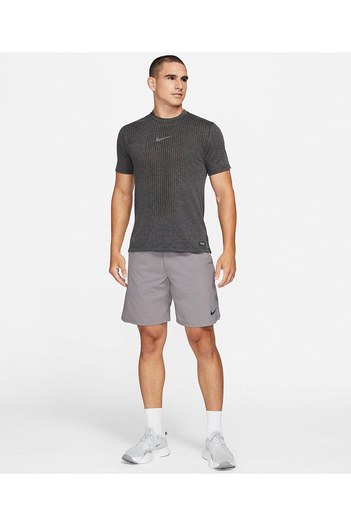 تیشرت آدیداس Nike با کد DD1703-010