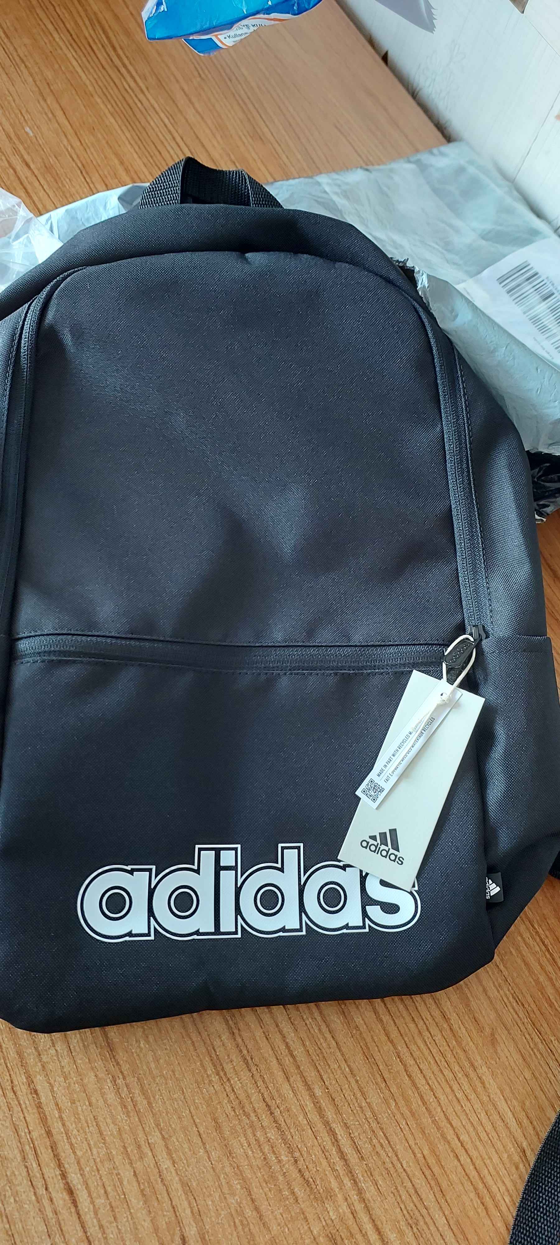 کوله پشتی مشکی آدیداس | HT4746 photo review