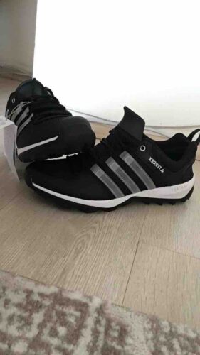 کفش طبیعت گردی مشکی آدیداس | HP8634 photo review